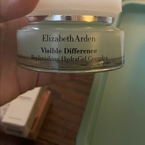 Elizabeth Arden Visible Difference HydraGel Complex Jar